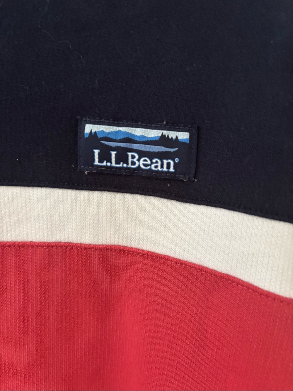 L.L.Bean Women’s Crewneck Pullover Sweatshirt M Striped Blue Red White Cotton - Picture 3 of 7